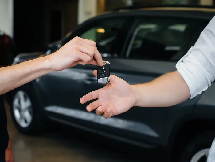 arenda-avto-s-voditelem-v-almaty-06